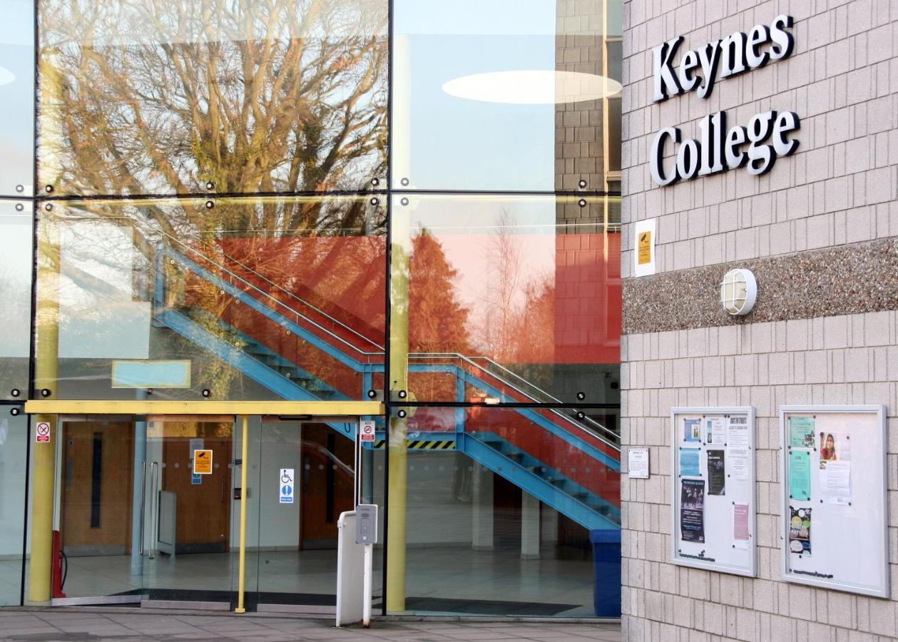 Keynes College 3* Canterbury