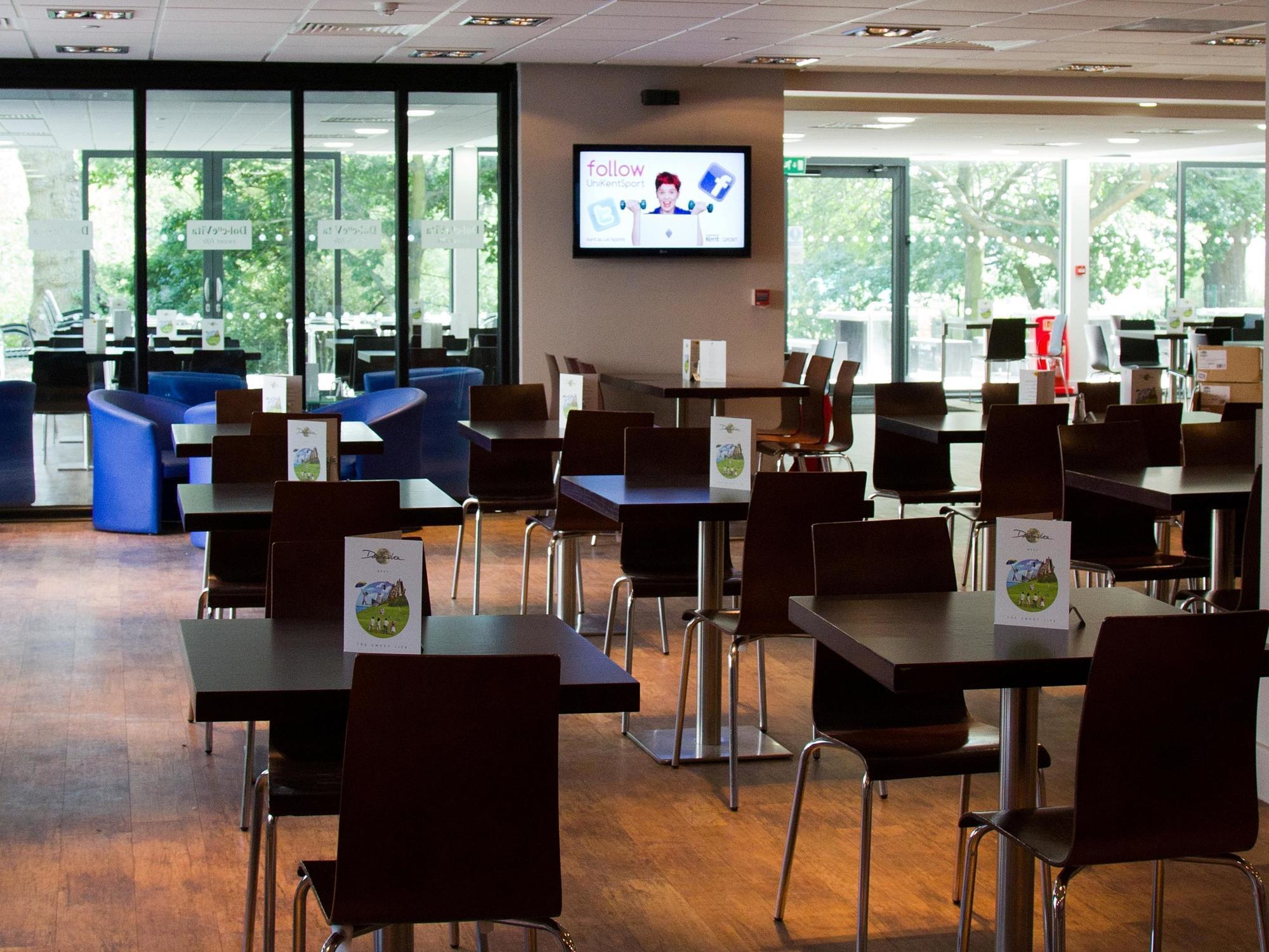Hotel Keynes College 3*